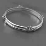 Daisy and Heart Bangle