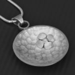 Daisy Domed Necklace